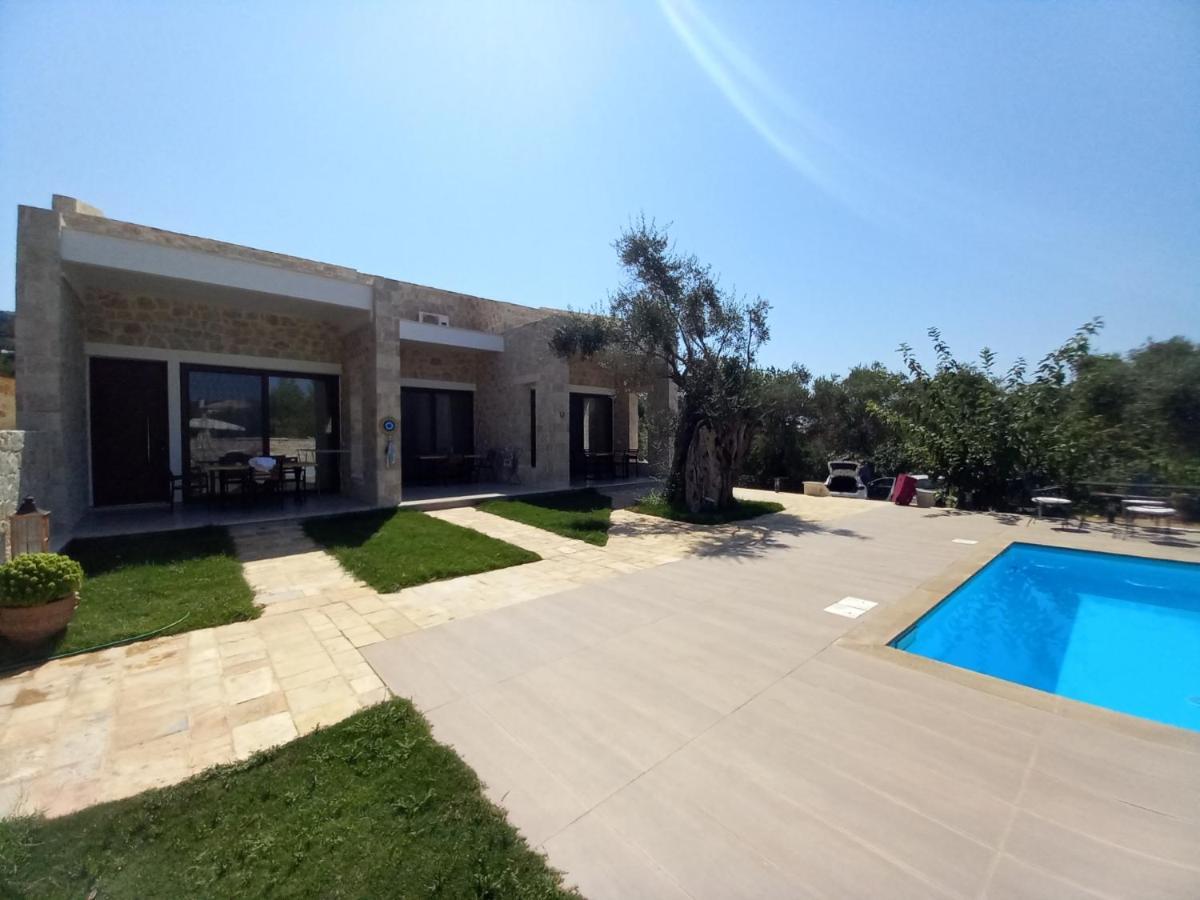 Zefiros Luxury Apartments Sívota Buitenkant foto