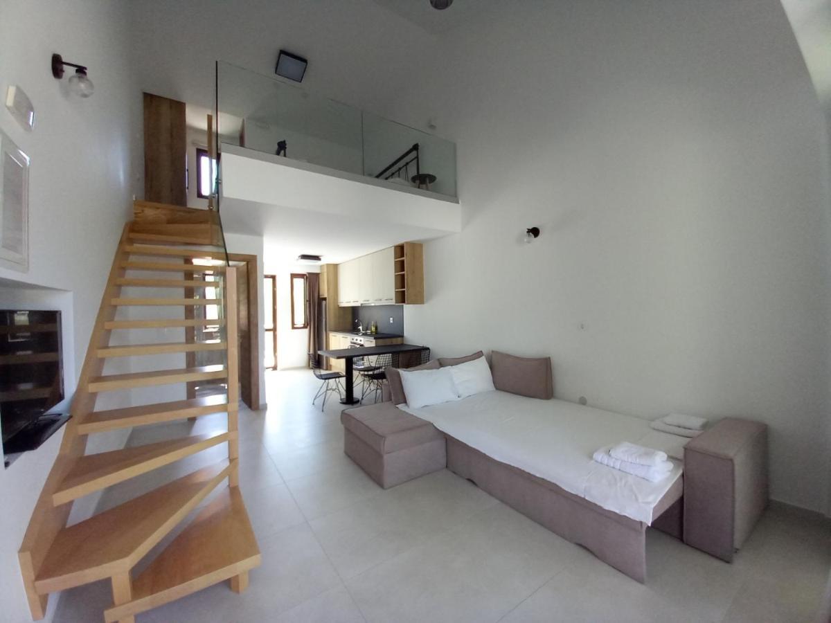 Zefiros Luxury Apartments Sívota Buitenkant foto
