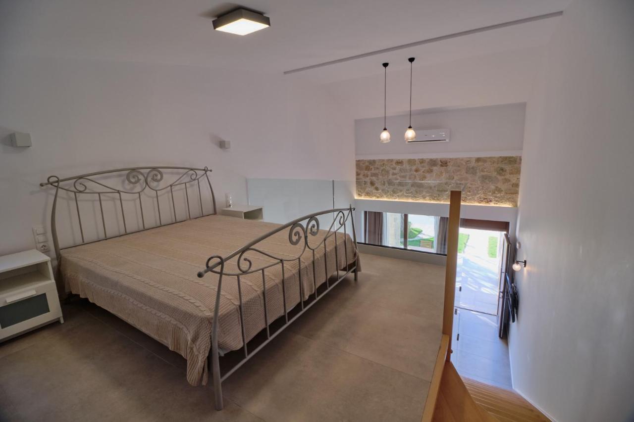 Zefiros Luxury Apartments Sívota Buitenkant foto