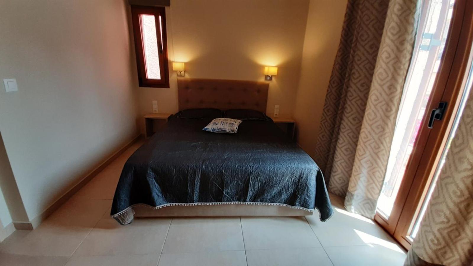Zefiros Luxury Apartments Sívota Buitenkant foto